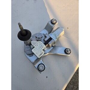 2007-2017 Jeep Compass Rear Lifgate Windshield Wiper Motor W / Arm OEM